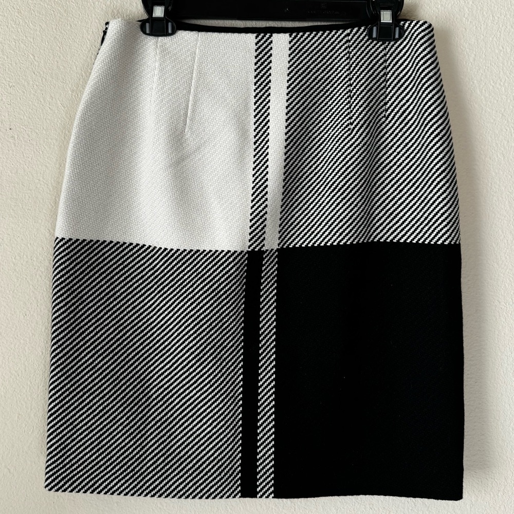 Talbots size 8Petite cold weather skirt!